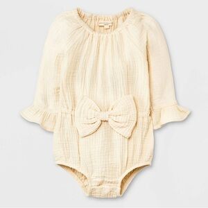 Grayson Collection NWT Bow Onesie
